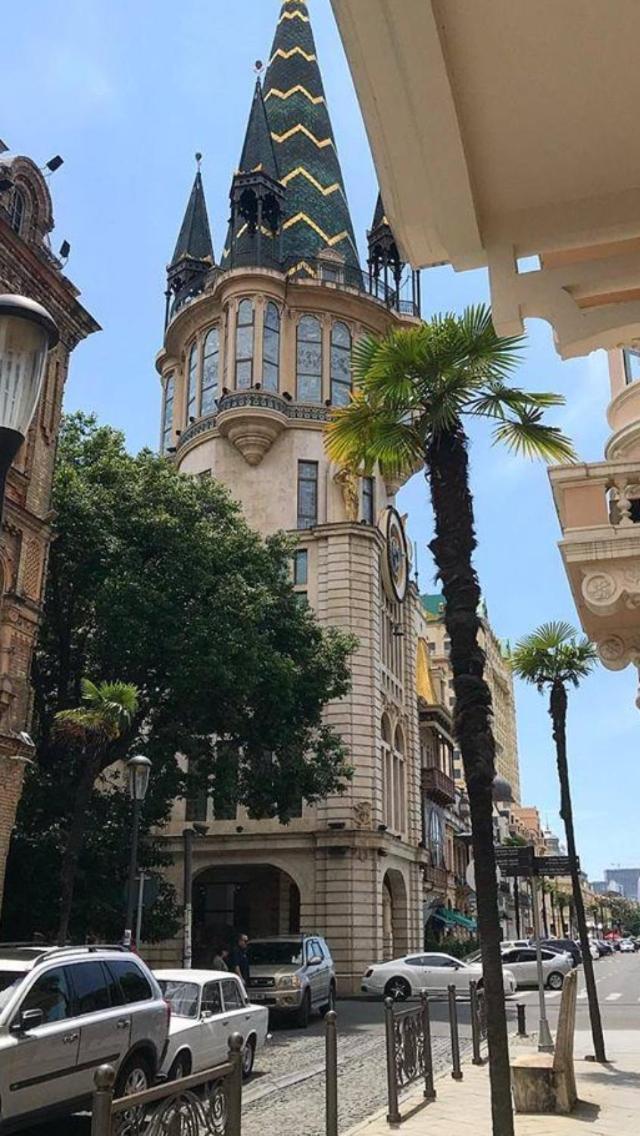 Old Batumi Apartments Eksteriør bilde